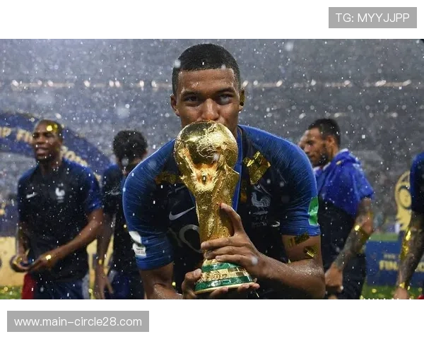 姆巴佩独中两元难救主，皇马附加赛征程前景不明